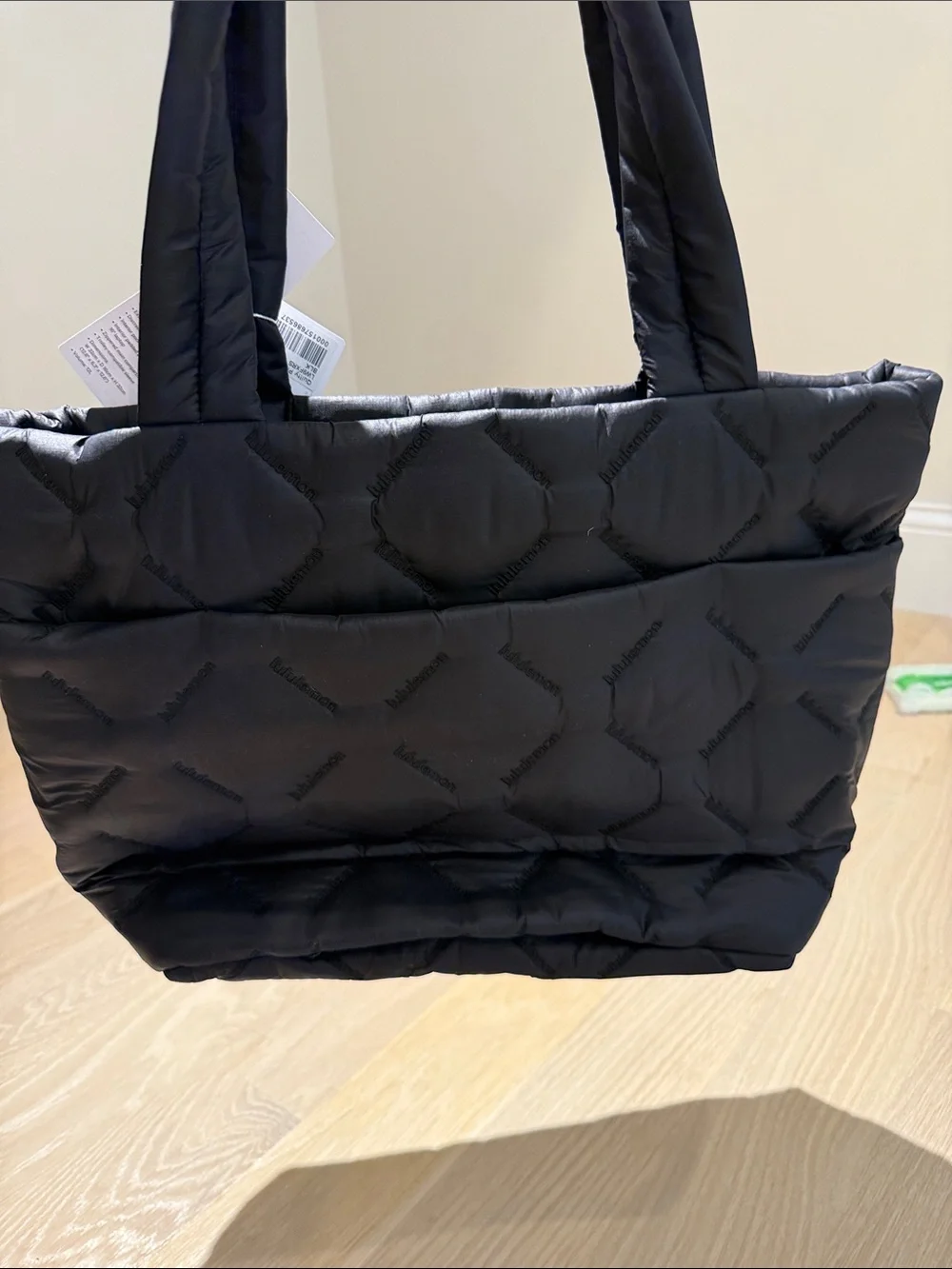 Lululemon tote